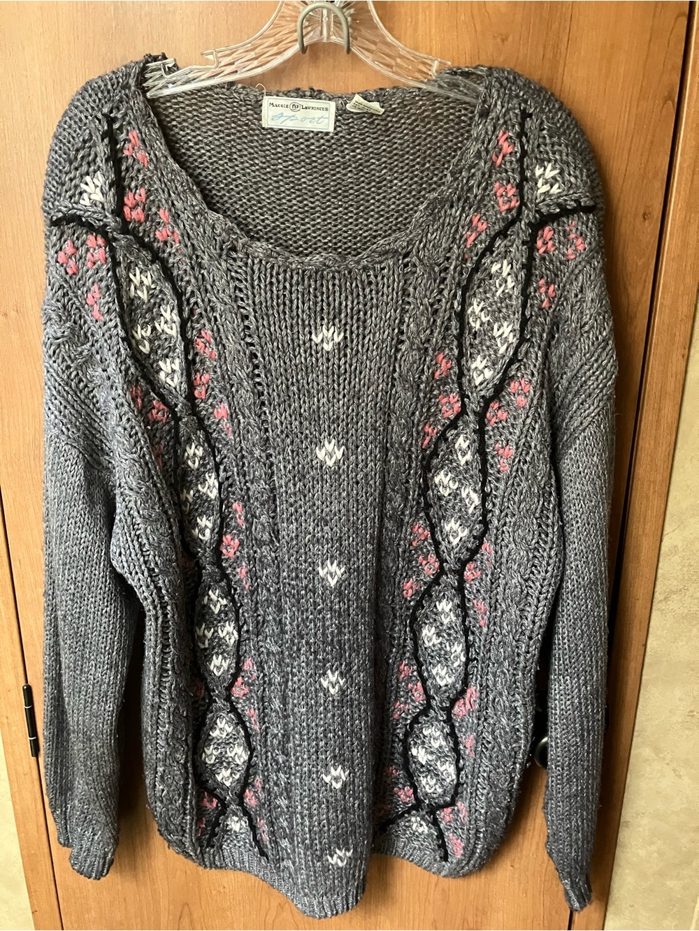 Maggie Lawrence Vintage Gray Cable Knit Sweater with Pink & Cream Accents 18/20